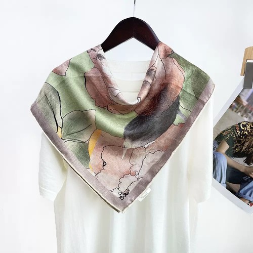 Double face wool silk scarf - face,
