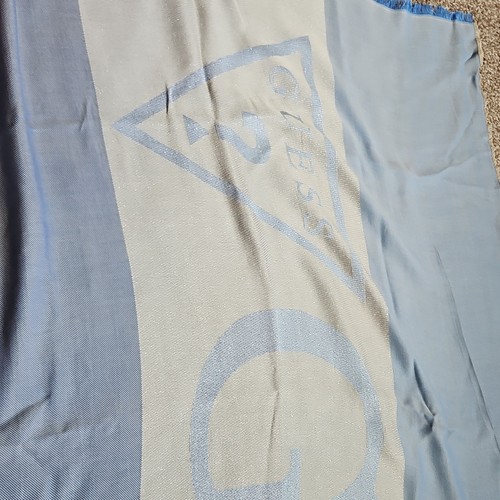 Guess blue beige geometric - blue/beige,